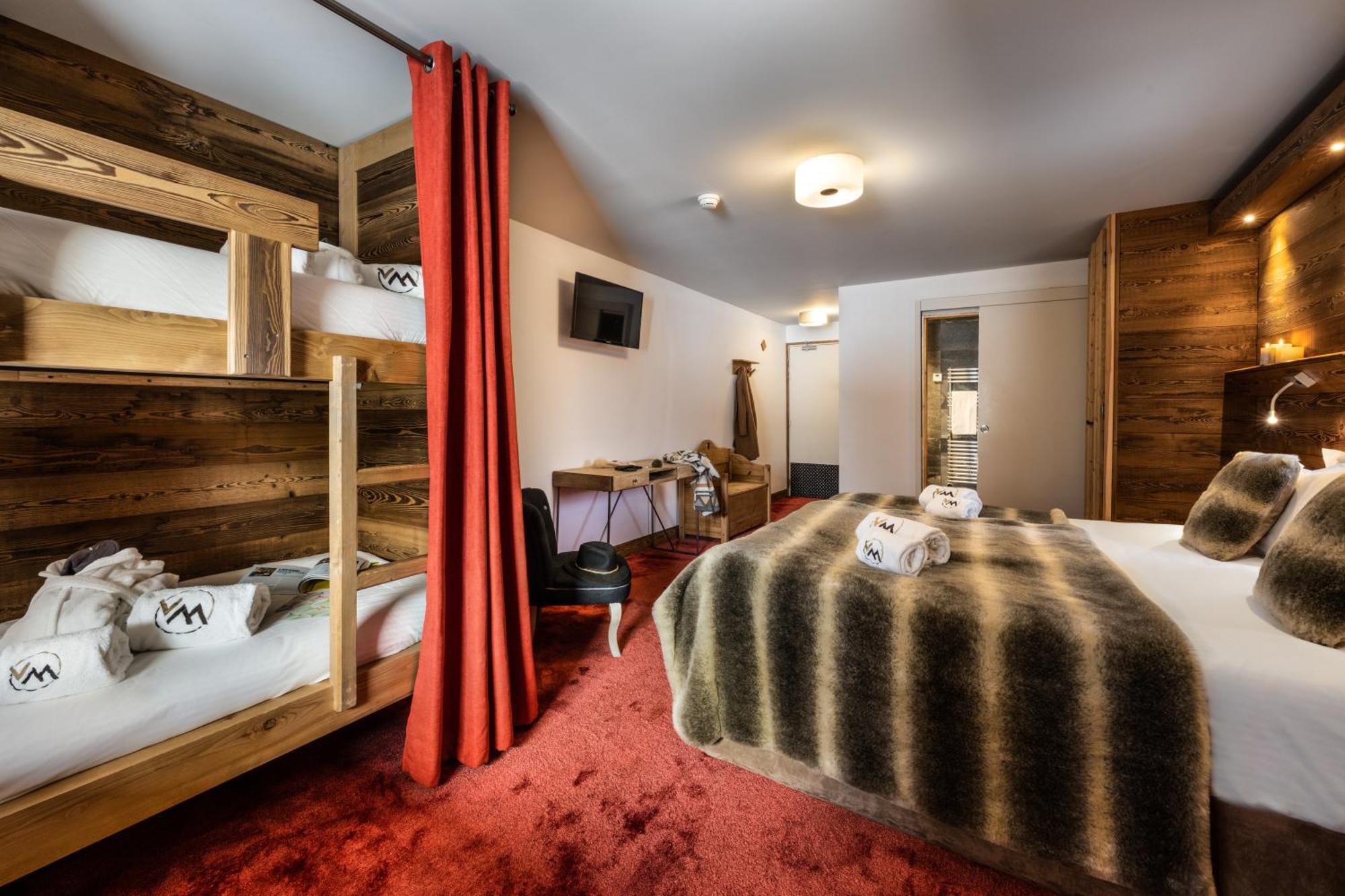 Hotel Ski Lodge - Village Montana Val-dʼIsère Exteriör bild
